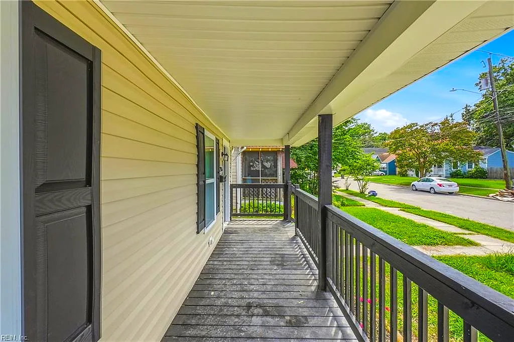 2956 Lens Ave, Norfolk — photo
