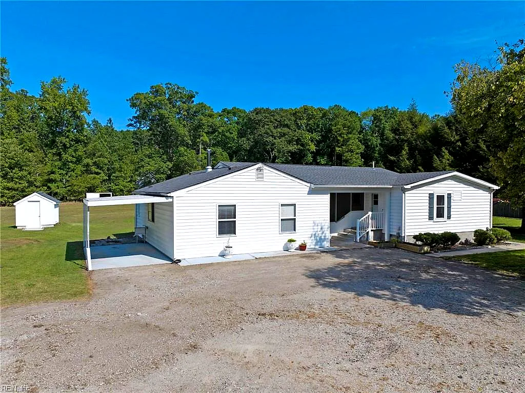6561 Hickory Fork Rd, Hayes — photo