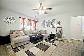 305 Hospital Dr, Virginia Beach — photo
