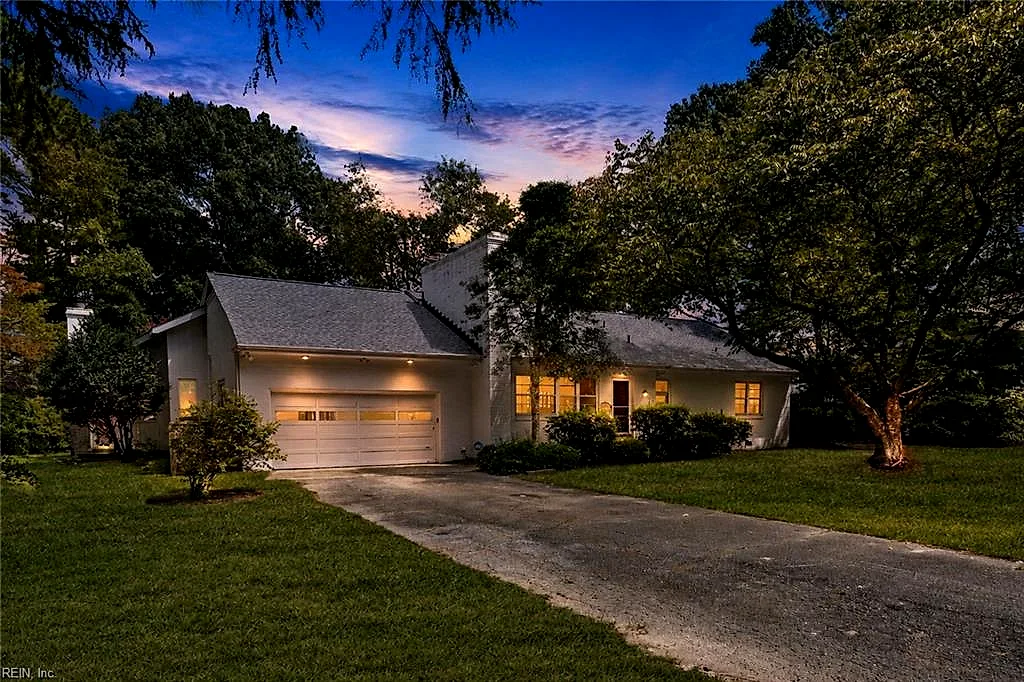 1816 N N Alanton DR #Dr, VIRGINIA BEACH VA 23454