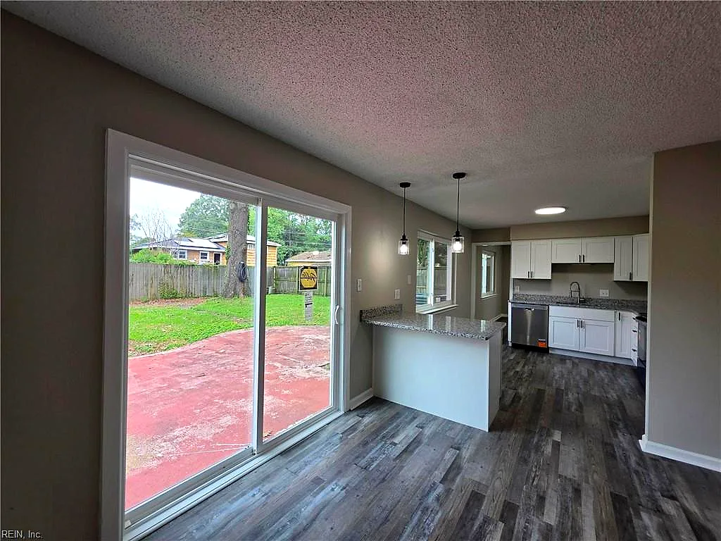 3781 Strathmoor Cir, Virginia Beach — photo