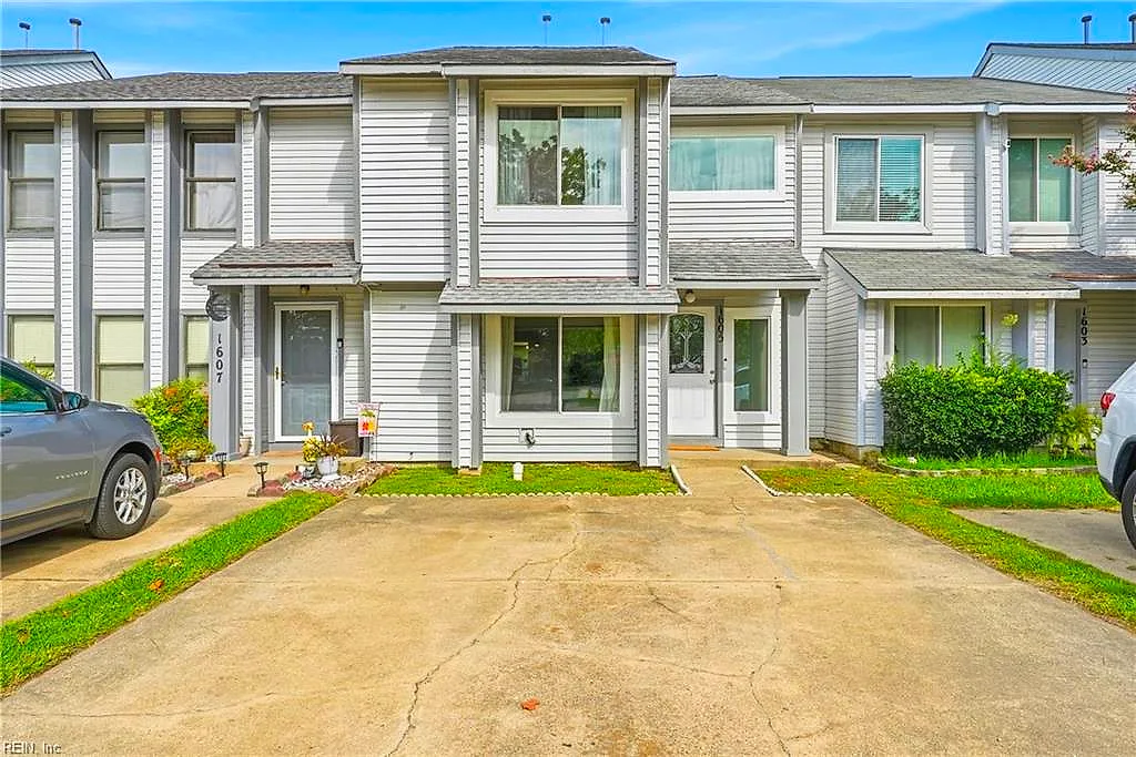 1605 Kitimal DR, VIRGINIA BEACH VA 23454