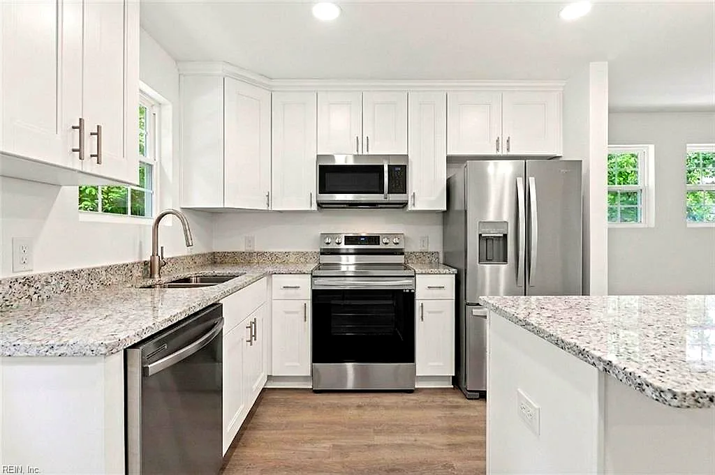 1518 Manson ST, NORFOLK VA 23523