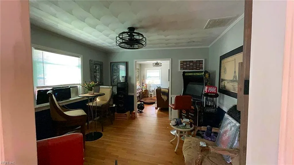 2225 Laurel Cove Dr, Virginia Beach — photo