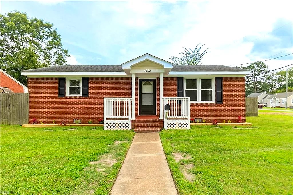 1302 Portlock RD, CHESAPEAKE VA 23324