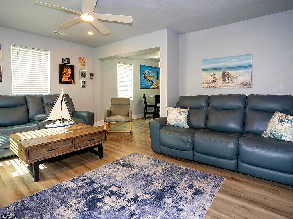 39 W Sunset Rd, Hampton — photo