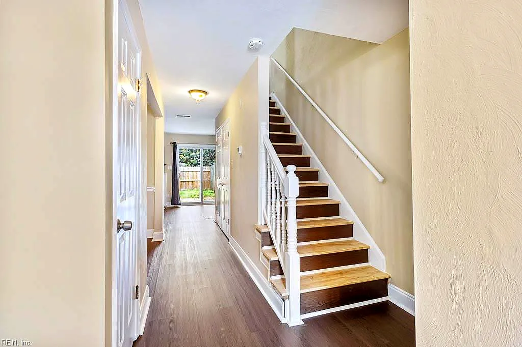 312 Seeman Ct, Virginia Beach — photo