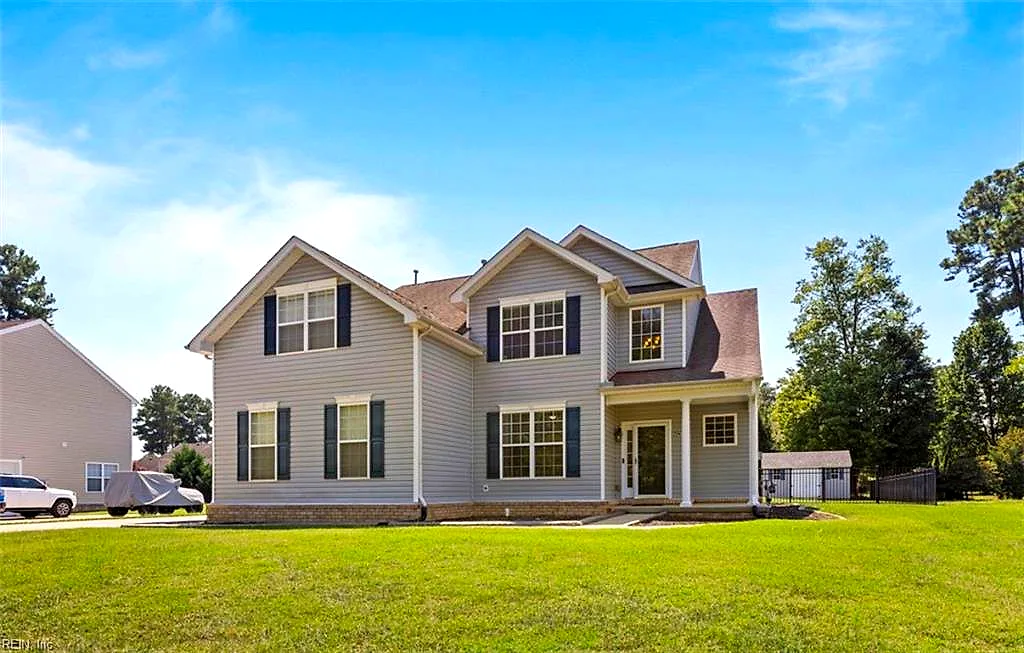 224 Wellington Cir CIR, SMITHFIELD VA 23430