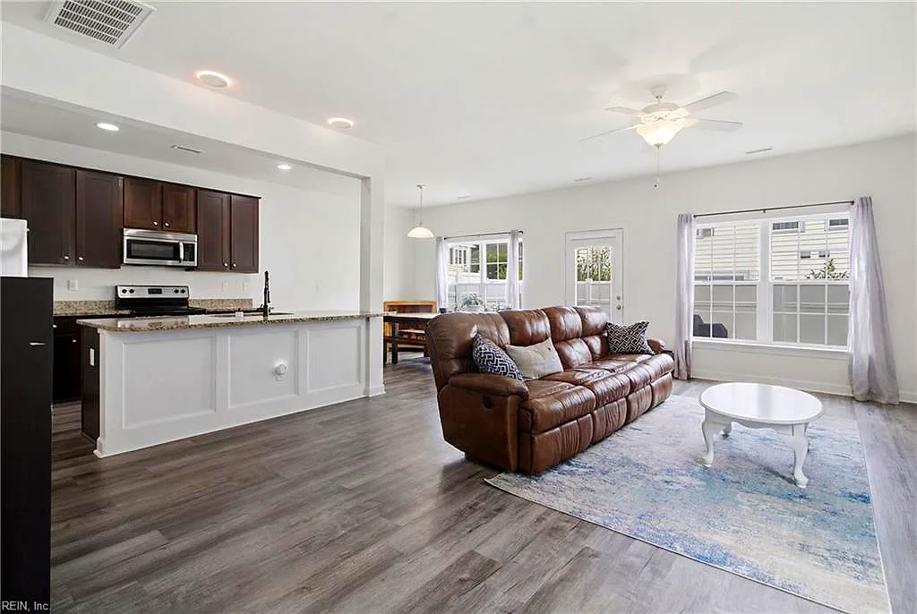 4321 Cattail Ln, Virginia Beach — photo