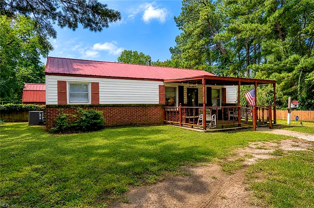 752 Old Oyster Point Rd, Newport News — photo
