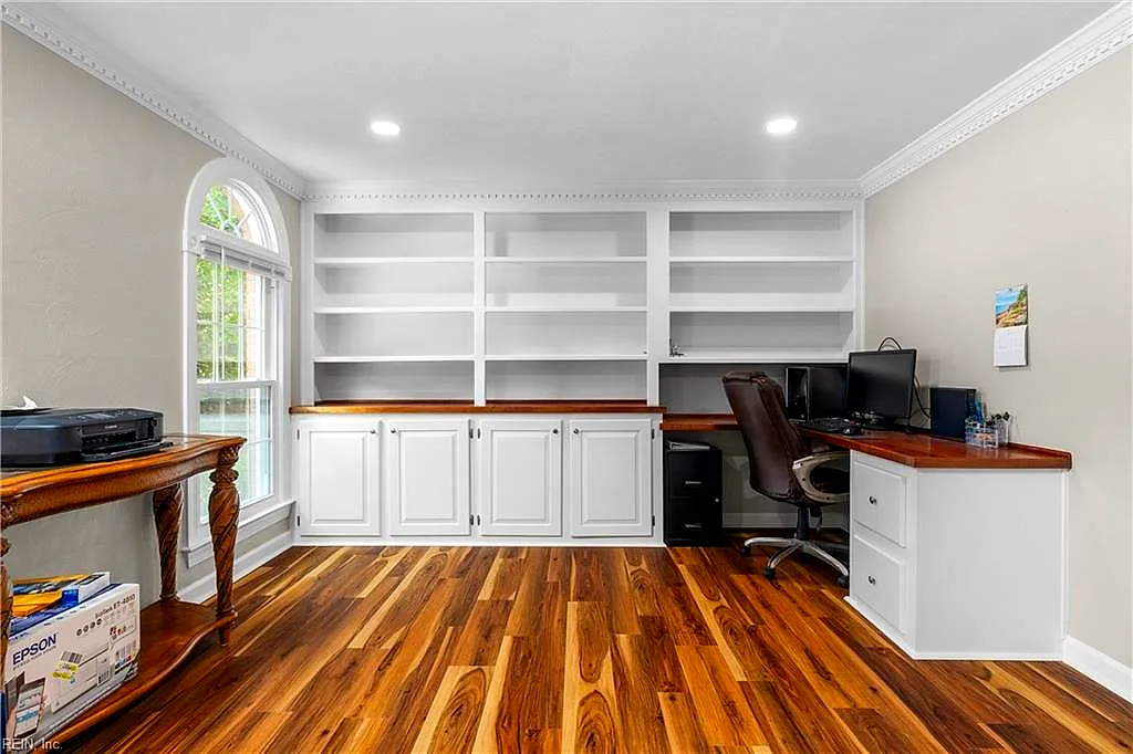 641 Ravenwoods Dr, Chesapeake — photo