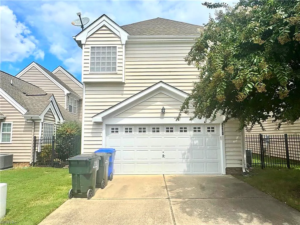 3210 Duke Of Glouchester Dr, Suffolk — photo