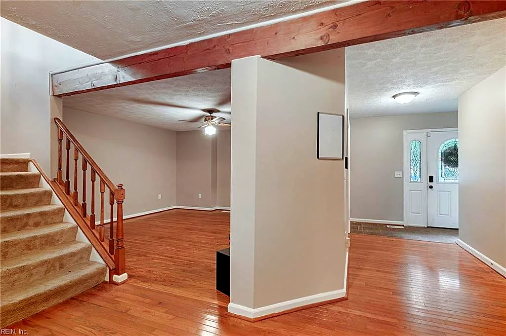 8174 Lord Fairfax Cir, Gloucester — photo