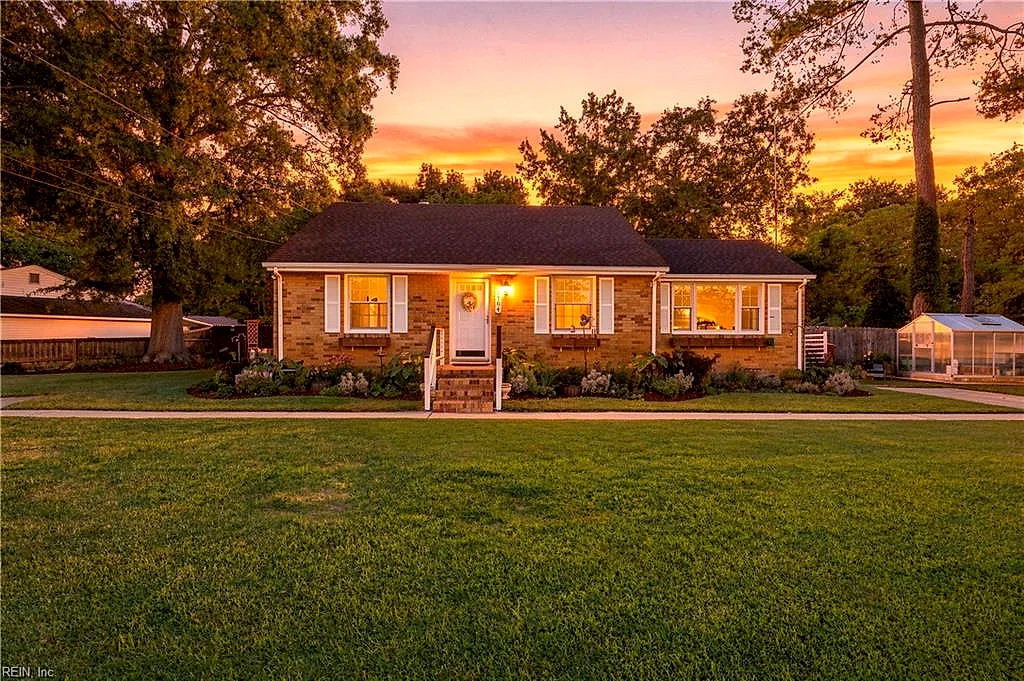 2704 Misty Point RD, CHESAPEAKE VA 23323