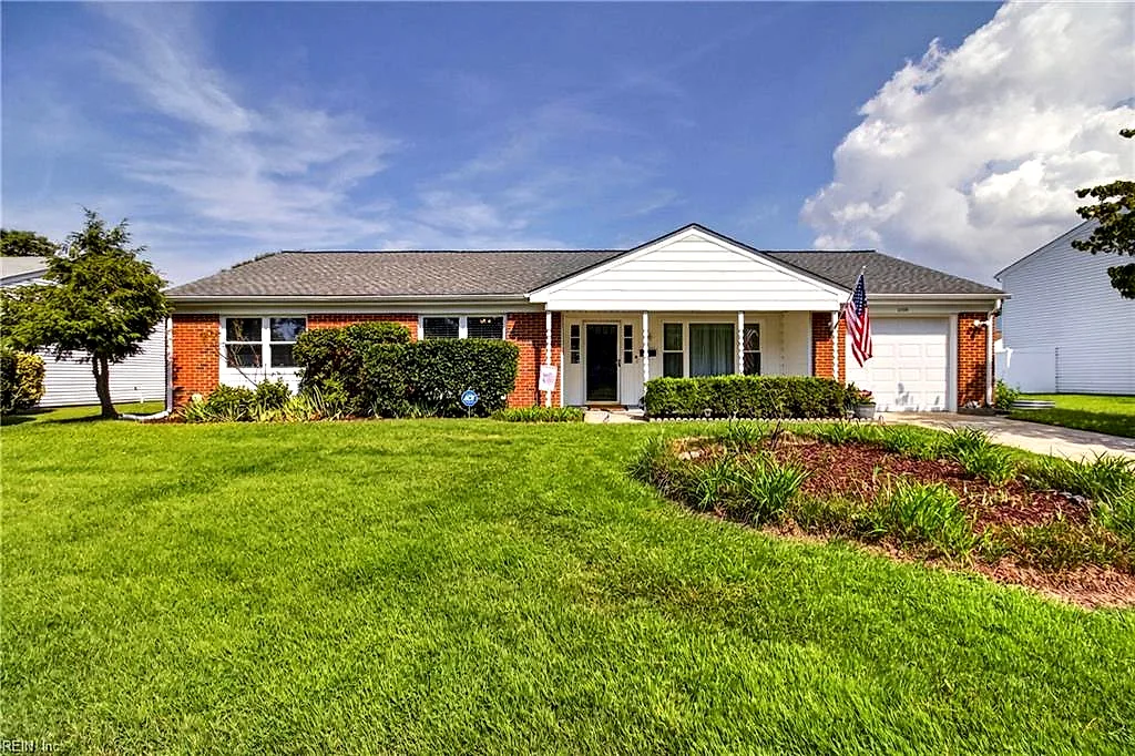 4520 Hudgins DR, VIRGINIA BEACH VA 23455