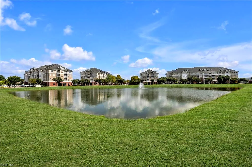 1505 Waitsel Dr #304, Chesapeake — photo