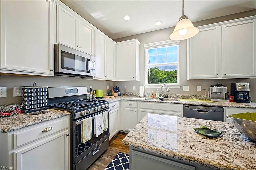 3752 Longhill Arch, Chesapeake — photo