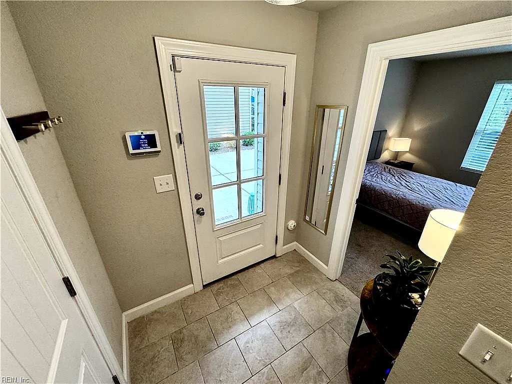 1533 Ocean Garden St, Virginia Beach — photo