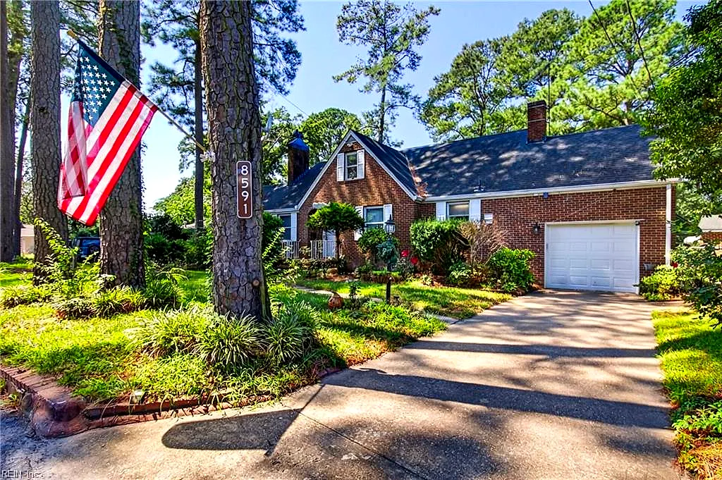 8591 Margaret AVE, NORFOLK VA 23503