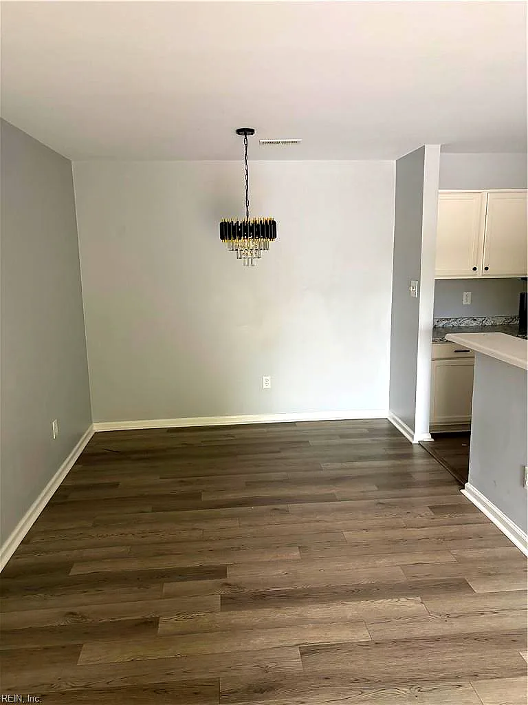 1563 N King St, Hampton — photo