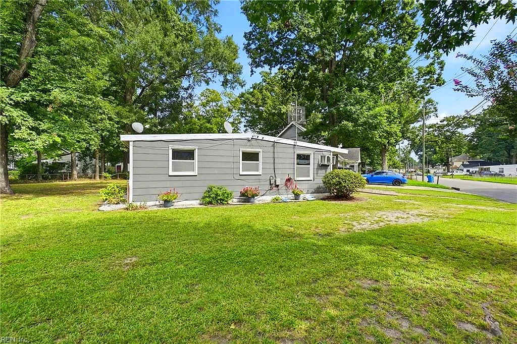 2501 Harling DR, CHESAPEAKE VA 23325