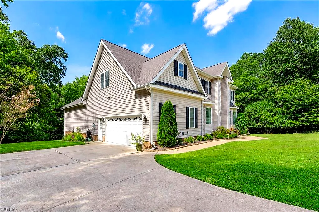 195 Stanley Ct, Surry — photo