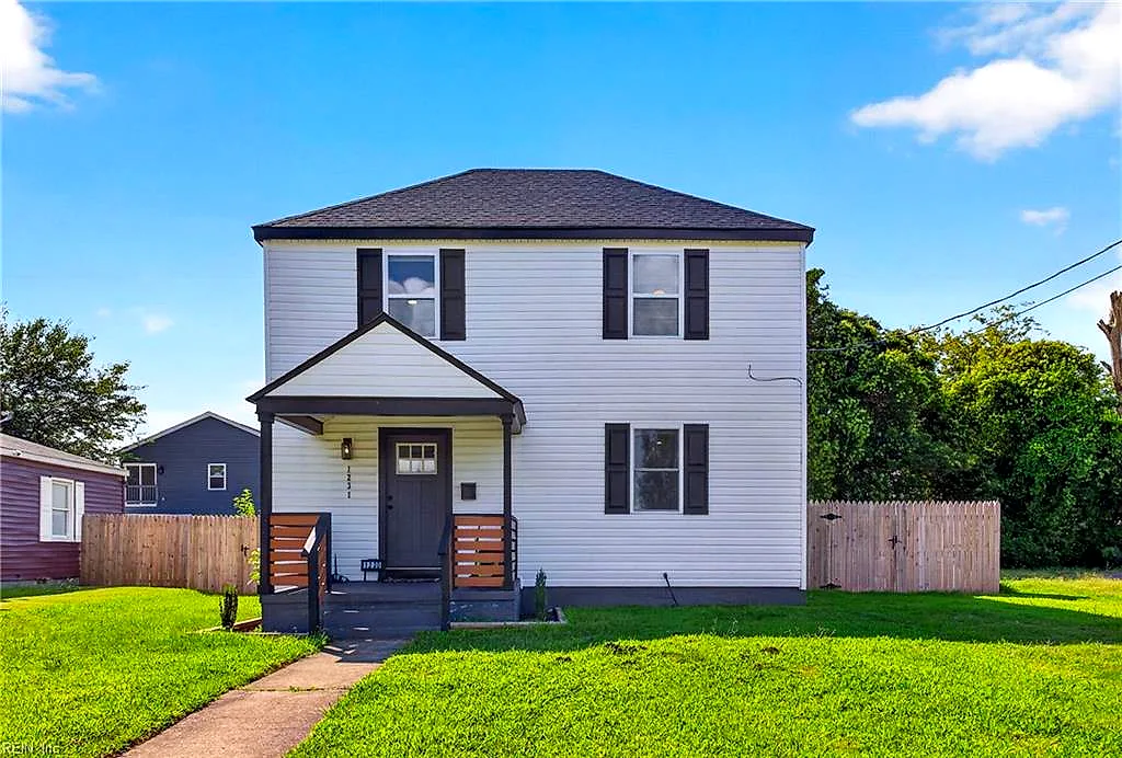 1230 17th ST, NEWPORT NEWS VA 23607