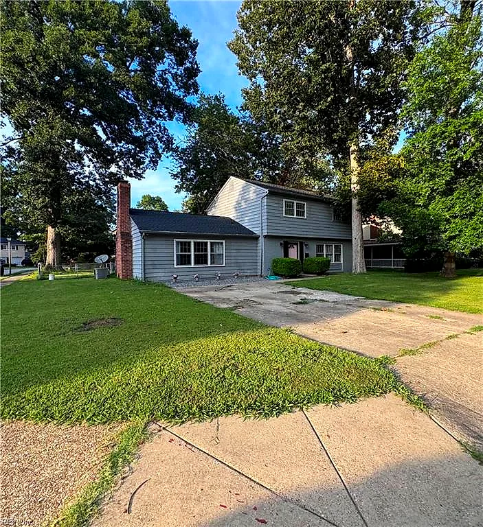 1039 Windjammer DR, HAMPTON VA 23669