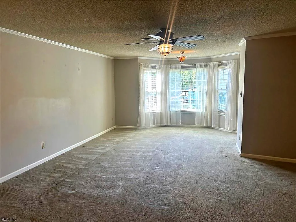 110 Stratford Dr #F, Williamsburg — photo