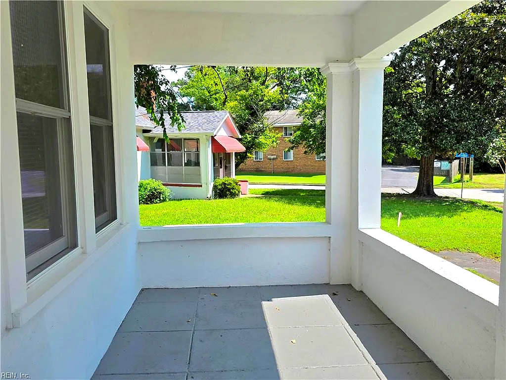 922 Druid Cir, Norfolk — photo