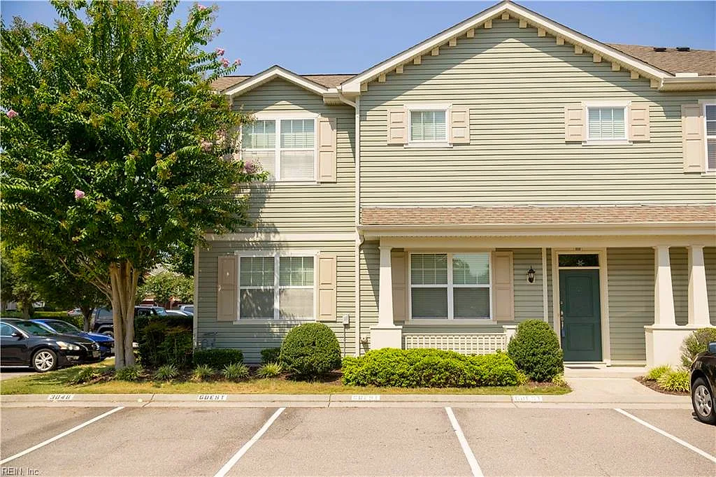 650 Lacy Oak DR, CHESAPEAKE VA 23320