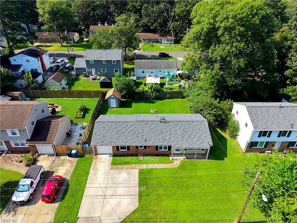 3321 Burnt Mill Rd, Virginia Beach — photo