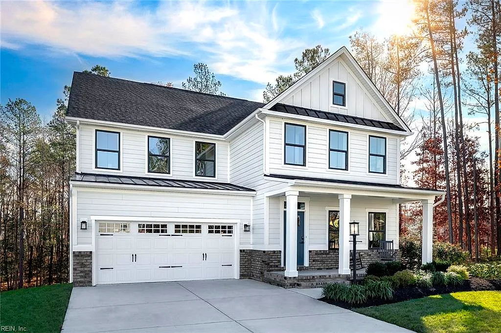 7121 Holiday LN, TOANO VA 23168