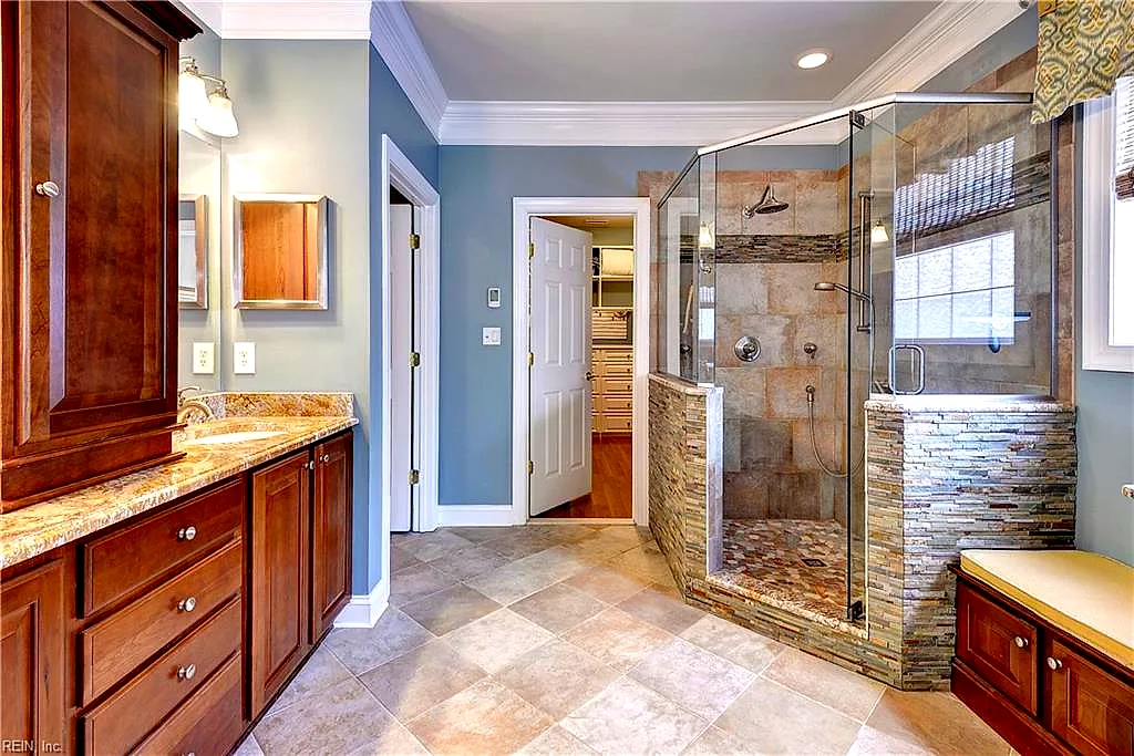 4235 Old Lock Rd, Williamsburg — photo