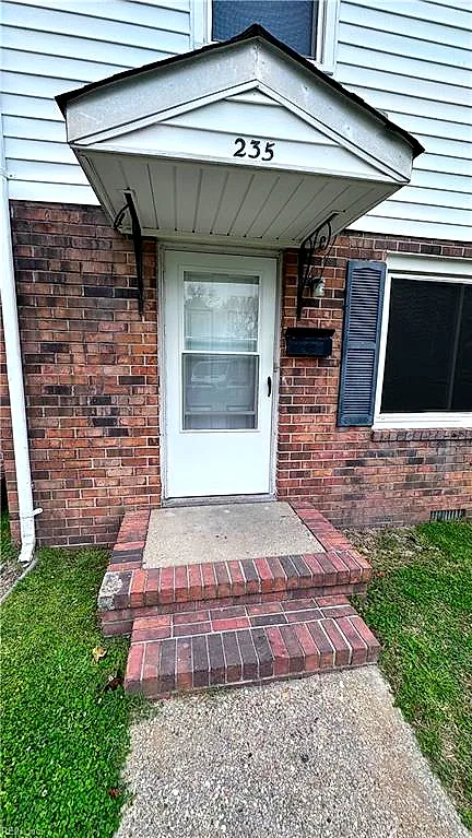 235 Edison Ave, Portsmouth — photo
