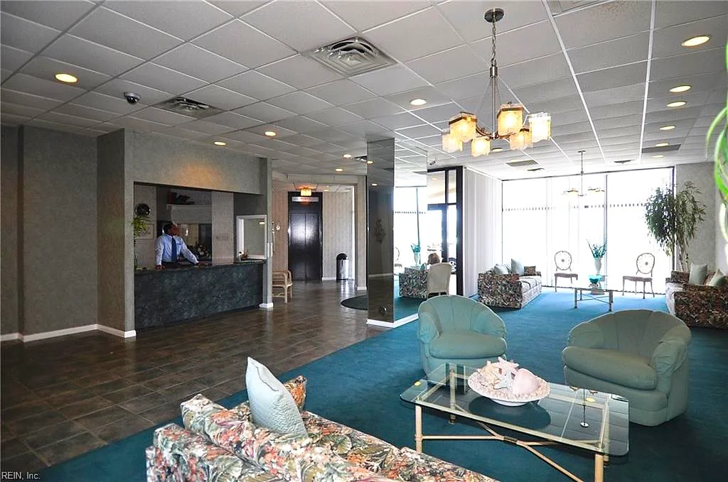 2830 Shore Dr #1002, Virginia Beach — photo