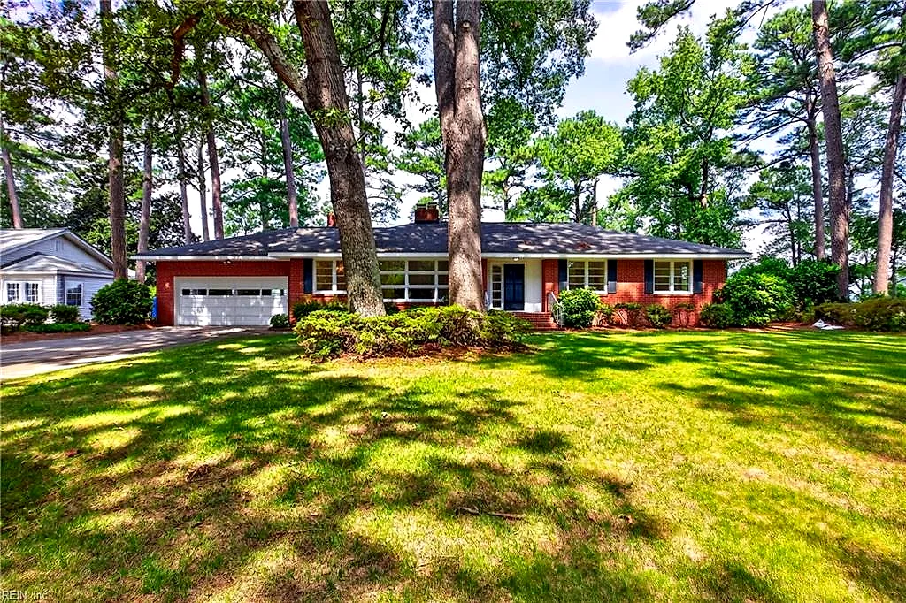 636 Thalia Point RD, VIRGINIA BEACH VA 23452