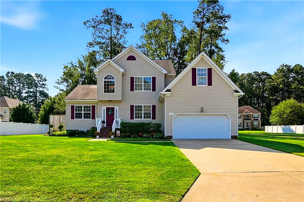 3 Volunteer TRL, POQUOSON VA 23662