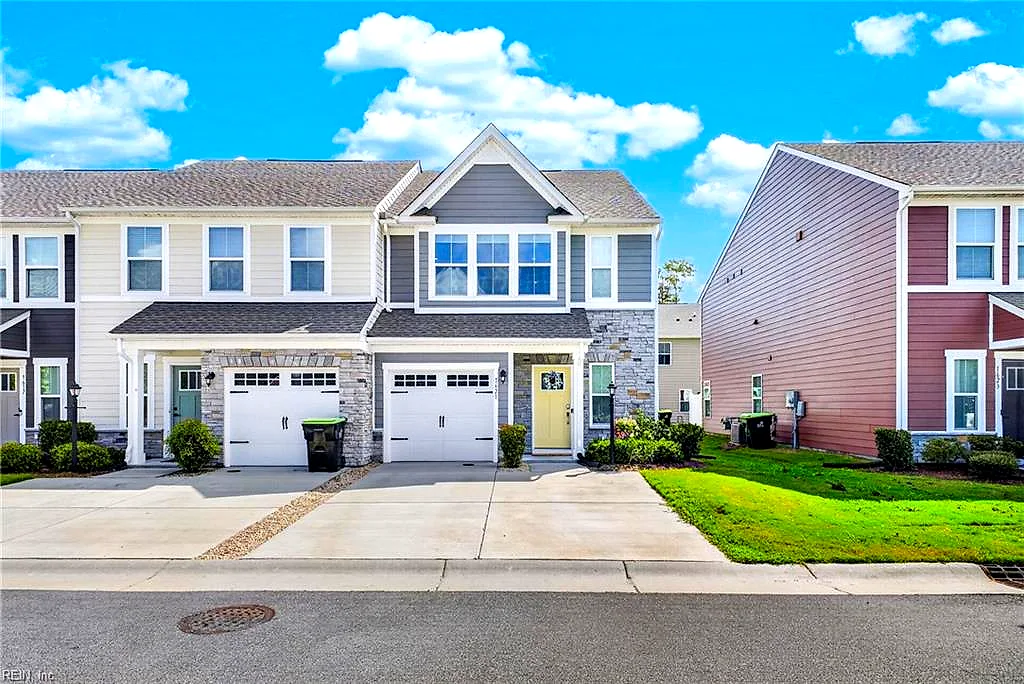 1621 Songbird LN, CHESAPEAKE VA 23323