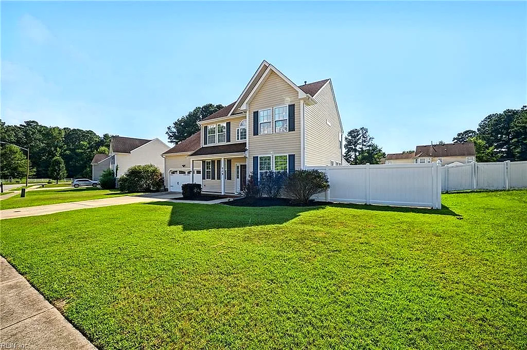 219 Tracy Dr, Suffolk — photo