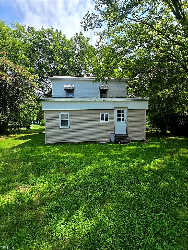 225 Atlantic Ave, Hampton — photo