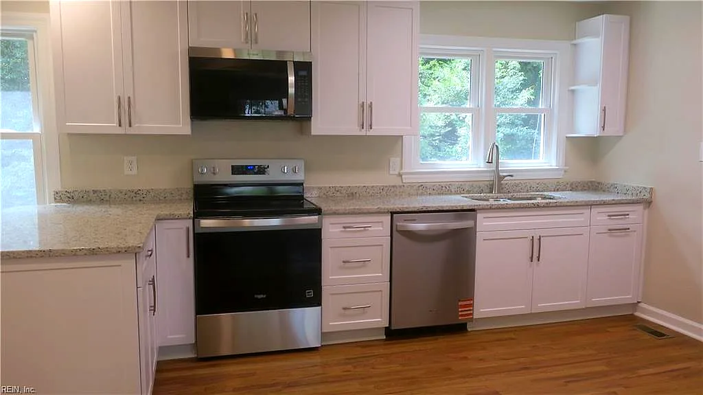 415 Pin Oak Rd, Newport News — photo