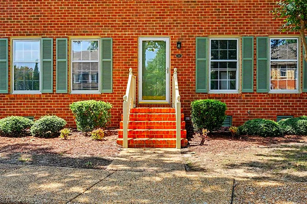 19 Capps Qtrs None #1, Hampton — photo