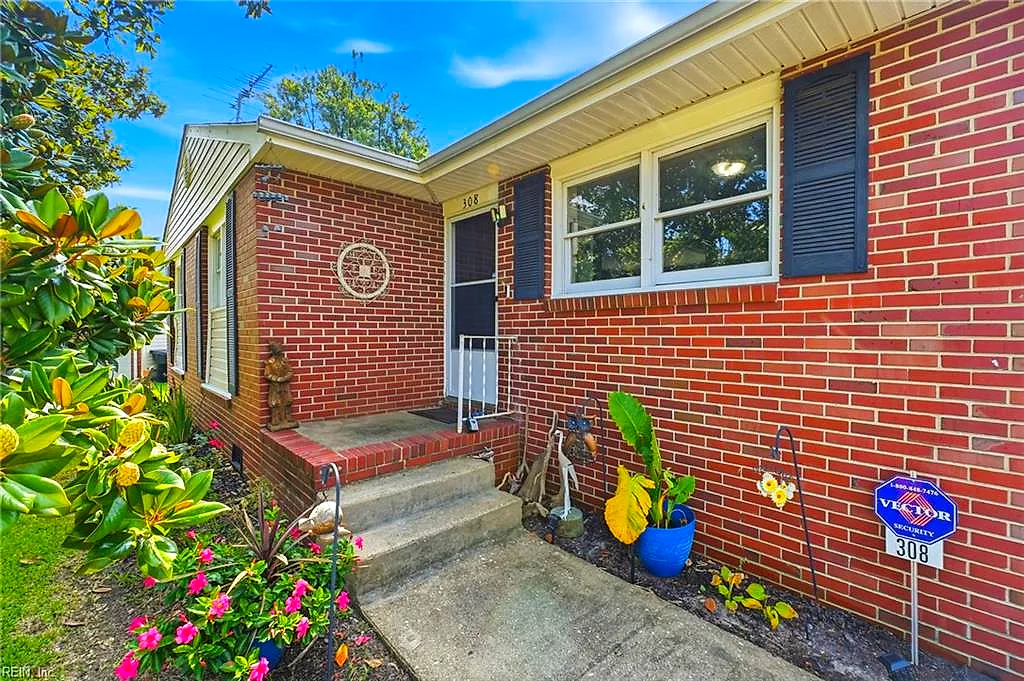 308 Ponca Cir, Virginia Beach — photo