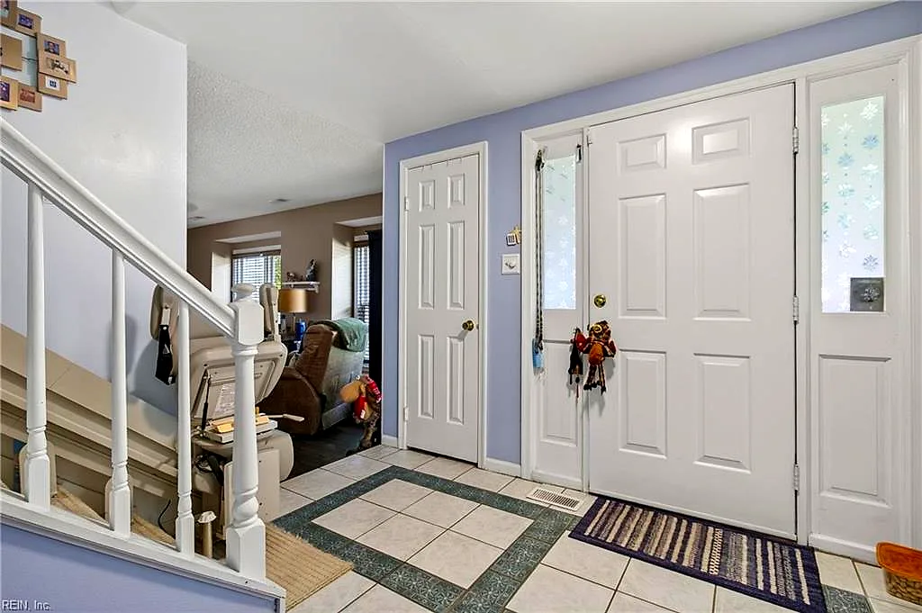 3817 Stoneshore Rd, Virginia Beach — photo