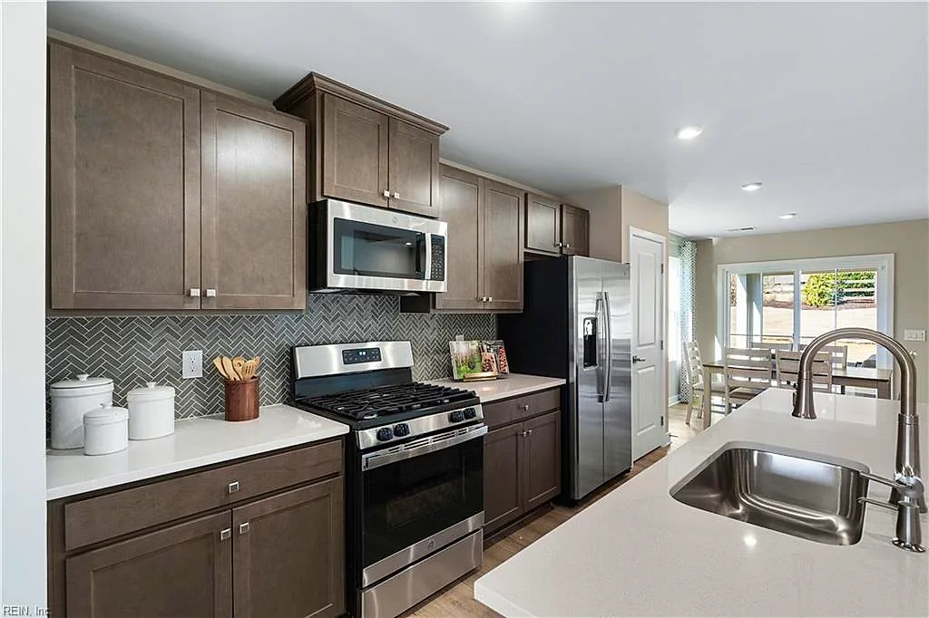 3012 Trinkle Rd #13e, Toano — photo
