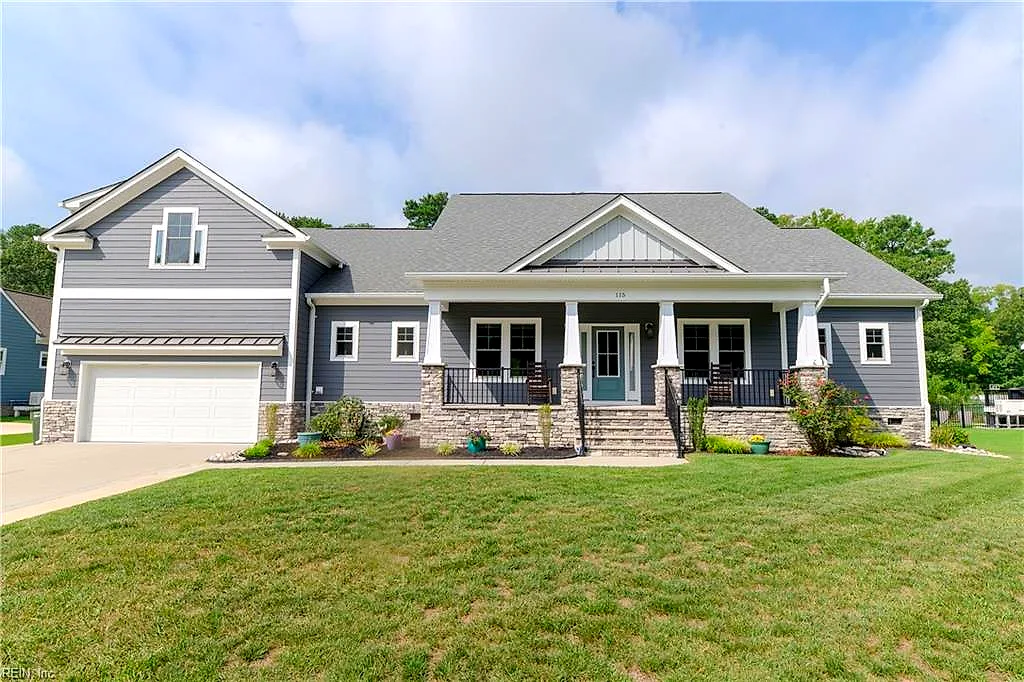 115 Osborn LN, SEAFORD VA 23696