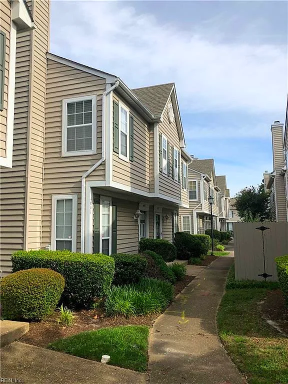 4841 Strand Dr, Virginia Beach — photo