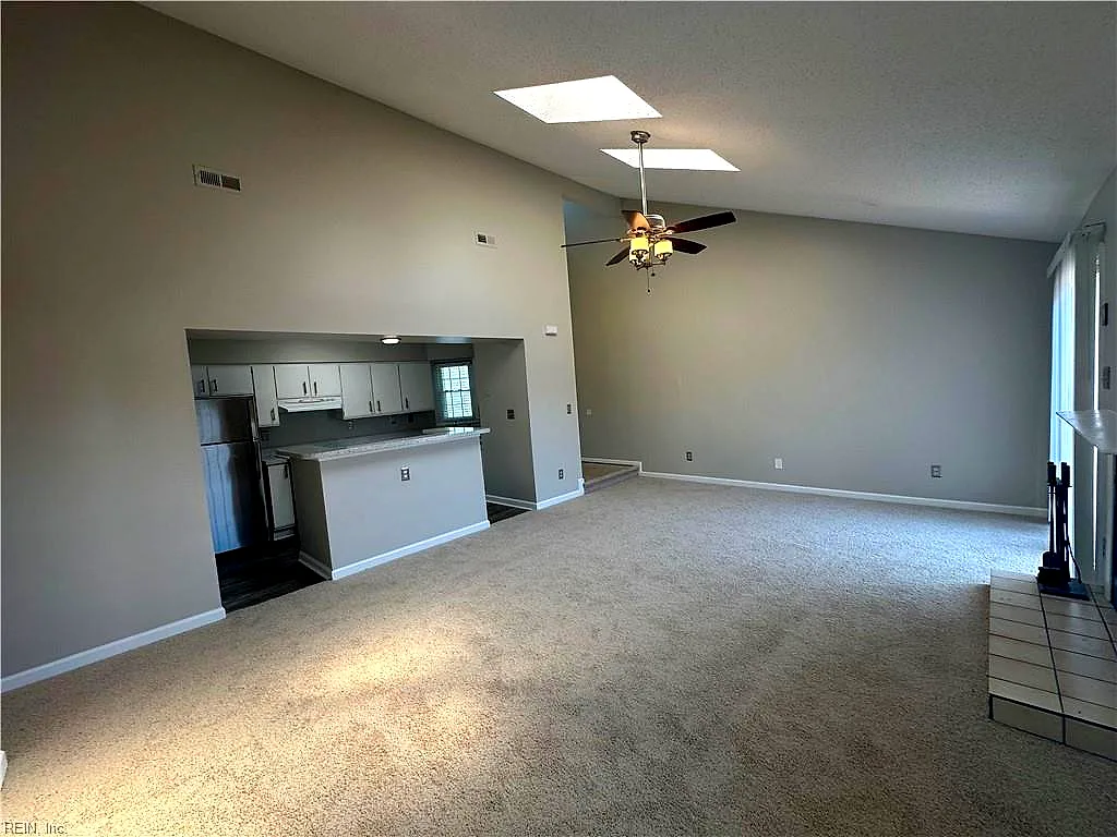 5234 Lake Victoria Arch, Virginia Beach — photo