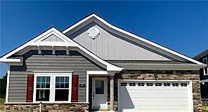 182 Getty Rd, Suffolk — photo